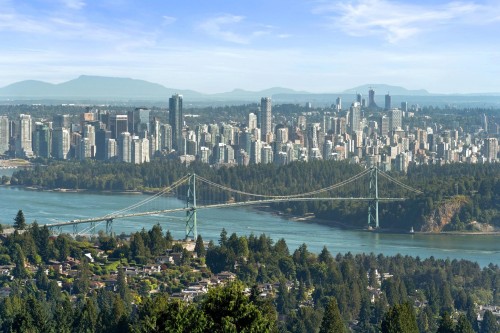 1424 Sandhurst Place, West Vancouver, BC 