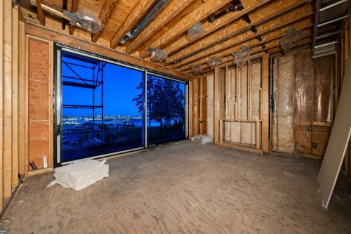 1424 Sandhurst Place, West Vancouver, BC 