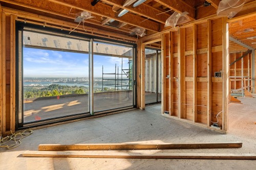 1424 Sandhurst Place, West Vancouver, BC 