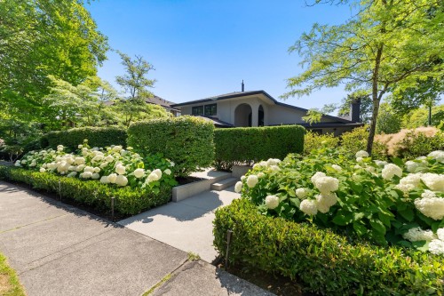 2496 36Th Avenue W, Vancouver, BC 