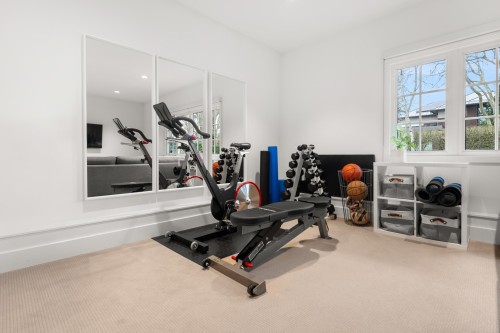 2496 36Th Avenue W, Vancouver, BC 