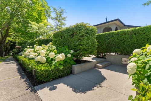 2496 36Th Avenue W, Vancouver, BC 