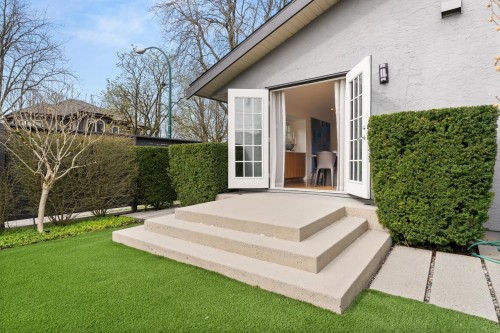 2496 36Th Avenue W, Vancouver, BC 