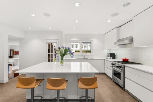 2496 36Th Avenue W, Vancouver, BC 