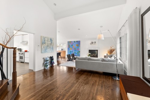 2496 36Th Avenue W, Vancouver, BC 