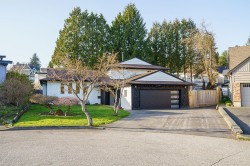 615 Allison Place  New Westminster, BC V3L 5C1