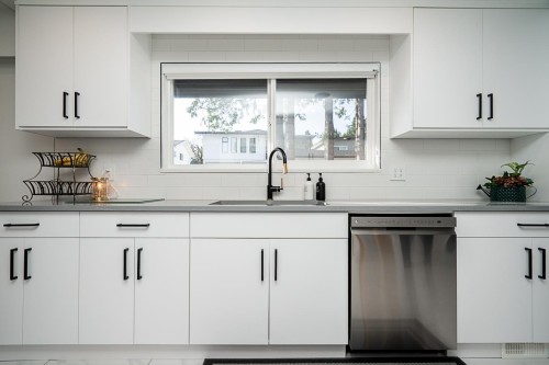 615 Allison Place, New Westminster, BC 