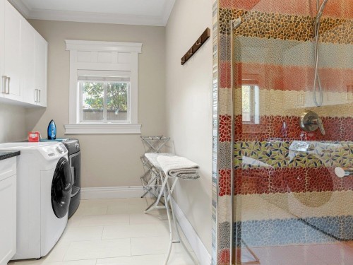 8260 Gilbert Road, Richmond, BC 