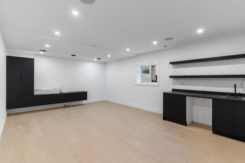 340 Keith Road E, North Vancouver, BC 