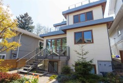 44xx 7th Avenue WVancouver, BC V6R 1X1