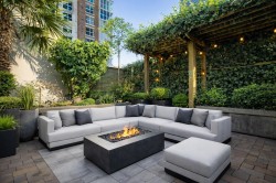 1268 Quebec Street  Vancouver, BC V6A 4G7