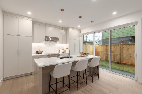 462 17Th Avenue E, Vancouver, BC 