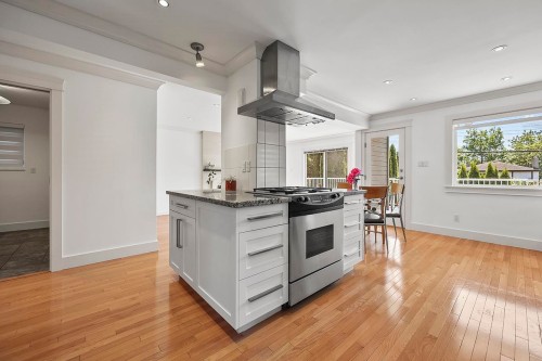 3558 32Nd Avenue W, Vancouver, BC 