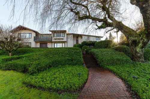 2296 32Nd Avenue W, Vancouver, BC 