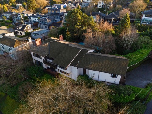 2296 32Nd Avenue W, Vancouver, BC 