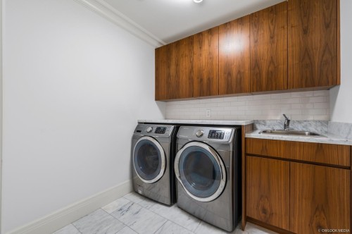 1485 Camelot Road, West Vancouver, BC 