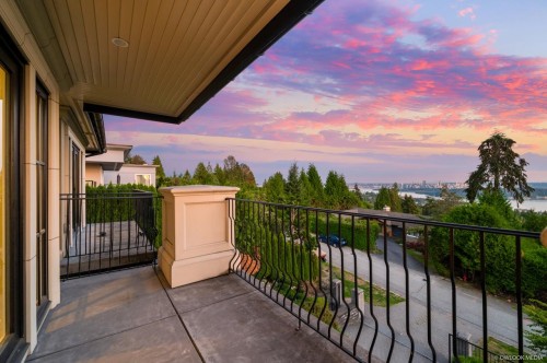 1485 Camelot Road, West Vancouver, BC 