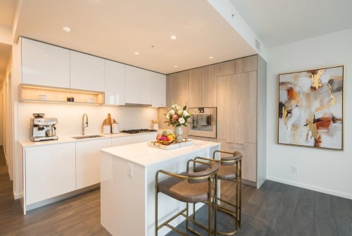 802-6200 Minoru Boulevard, Richmond, BC 
