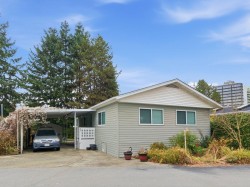 233 Tyee Drive  West Vancouver, BC V7P 1C7