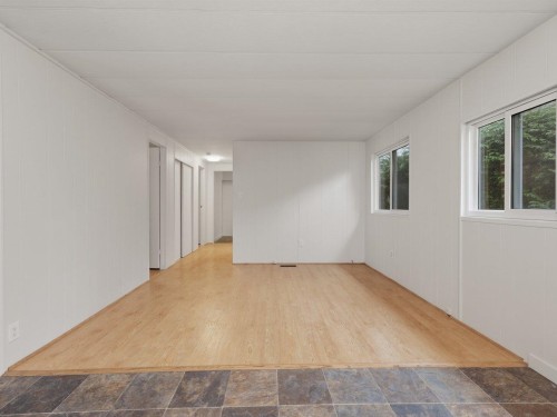 233 Tyee Drive, West Vancouver, BC 