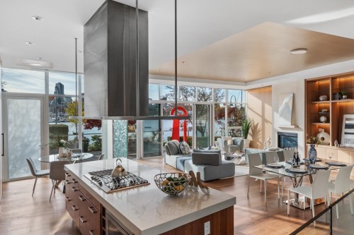 1576 Homer Mews, Vancouver, BC 