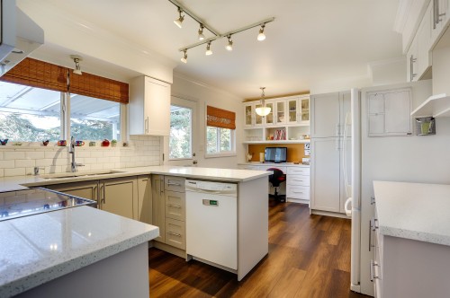 8271 Rosehill Drive, Richmond, BC 