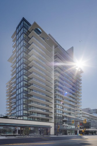 Th8-135 13Th Street E, North Vancouver, BC 