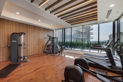 Th8-135 13Th Street E, North Vancouver, BC 