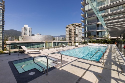 Th8-135 13Th Street E, North Vancouver, BC 