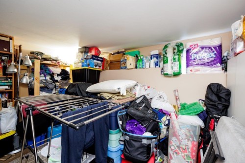 123 Kings Road E, North Vancouver, BC 