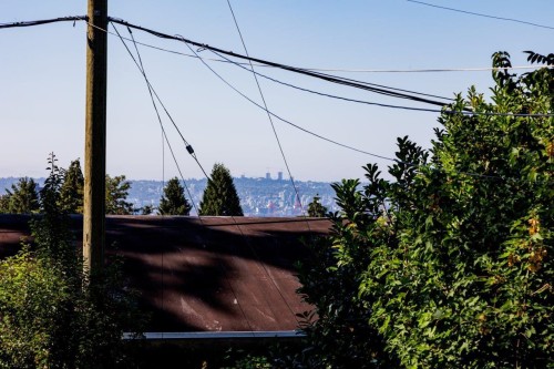 123 Kings Road E, North Vancouver, BC 
