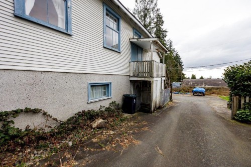 131 Kings Road E, North Vancouver, BC 
