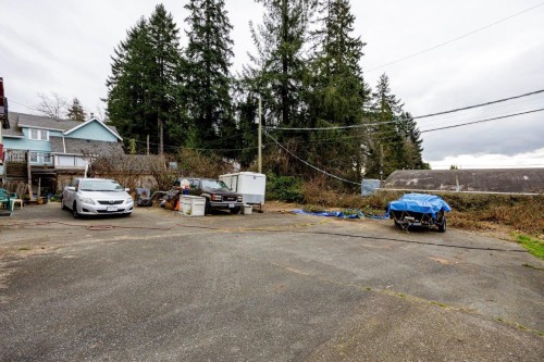 131 Kings Road E, North Vancouver, BC 