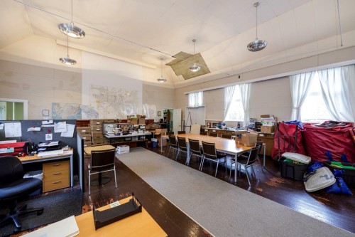131 Kings Road E, North Vancouver, BC 