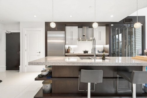 Ph2-1102 Hornby Street, Vancouver, BC 