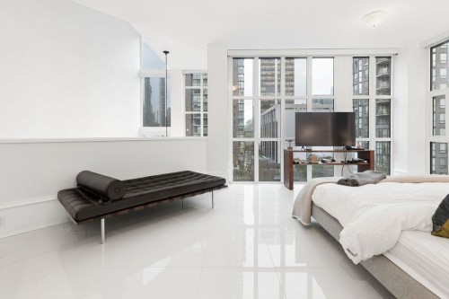 Ph2-1102 Hornby Street, Vancouver, BC 