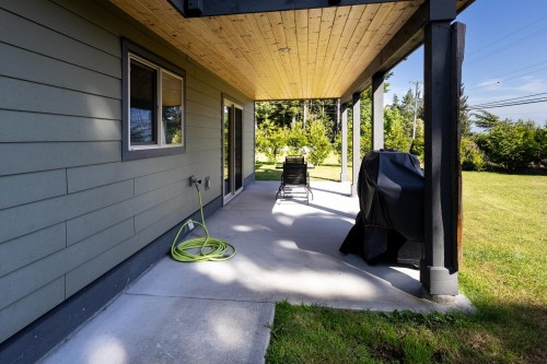 5550 Winter Road, Sechelt, BC 