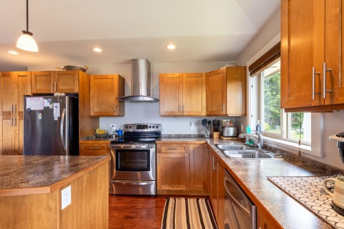 5550 Winter Road, Sechelt, BC 