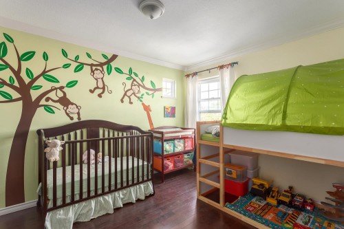 1732 Kitchener Street, Vancouver, BC 