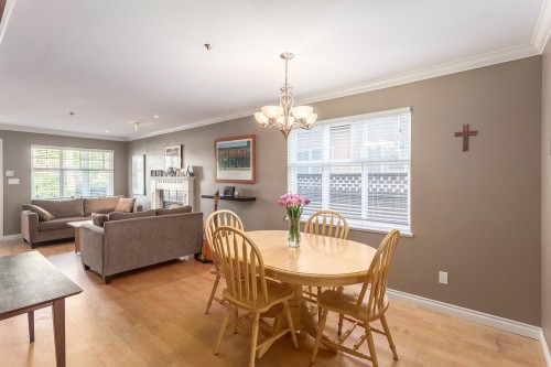 1732 Kitchener Street, Vancouver, BC 