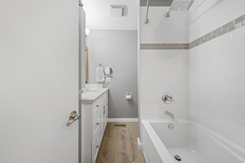 1663 Robertson Avenue, Port Coquitlam, BC 