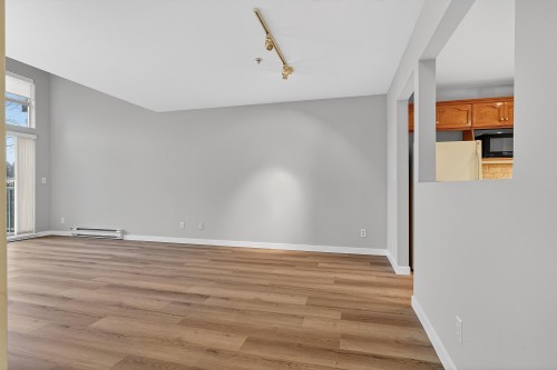 401-301 Maude Road, Port Moody, BC 