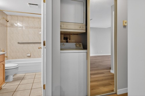 401-301 Maude Road, Port Moody, BC 