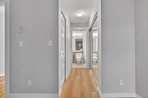 401-301 Maude Road, Port Moody, BC 