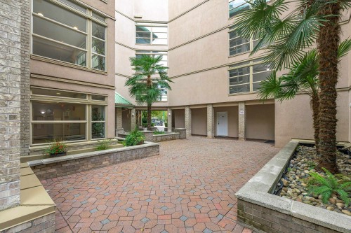 401-301 Maude Road, Port Moody, BC 