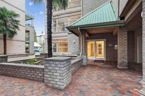 401-301 Maude Road, Port Moody, BC 