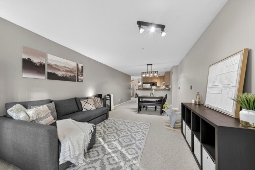 267-9100 Ferndale Road  Richmond, BC V6Y 4L1