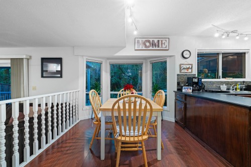 21034 Barker Avenue, Maple Ridge, BC 
