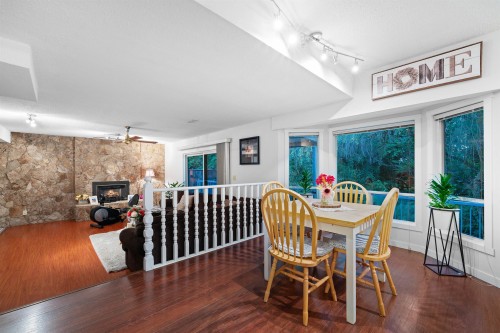 21034 Barker Avenue, Maple Ridge, BC 