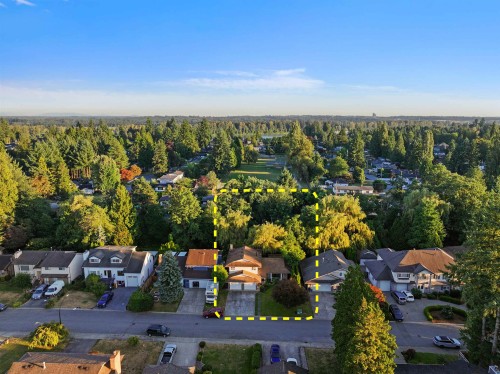 21034 Barker Avenue, Maple Ridge, BC 